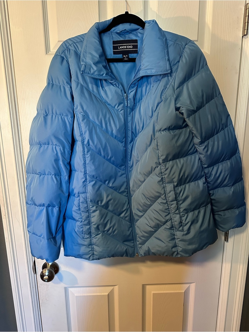 Lands' End Women's Sky Blue Packable Chevron Puffer Jacket